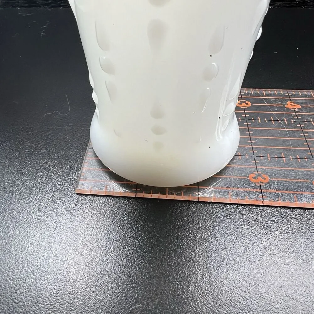 Vintage Anchor Hocking Teardrop & Pearl Scalloped Milk Glass Flower Vase 7